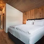 Triple A ゼーフェルト・イン・チロル