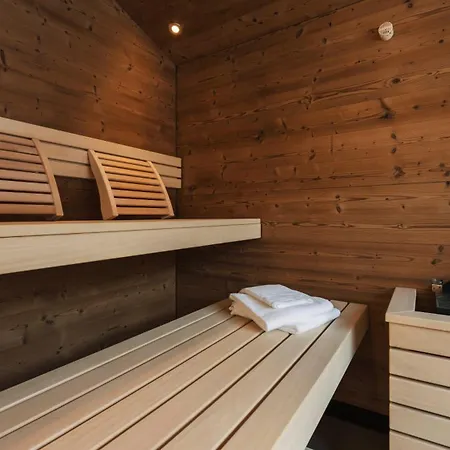 Triple A アパート