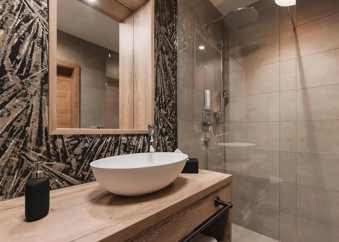 Apartment Triple A *