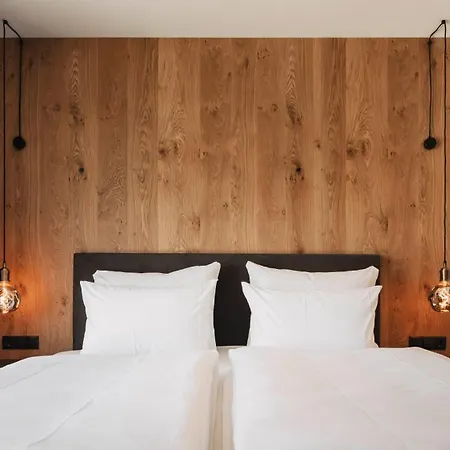 Triple A * Seefeld in Tirol